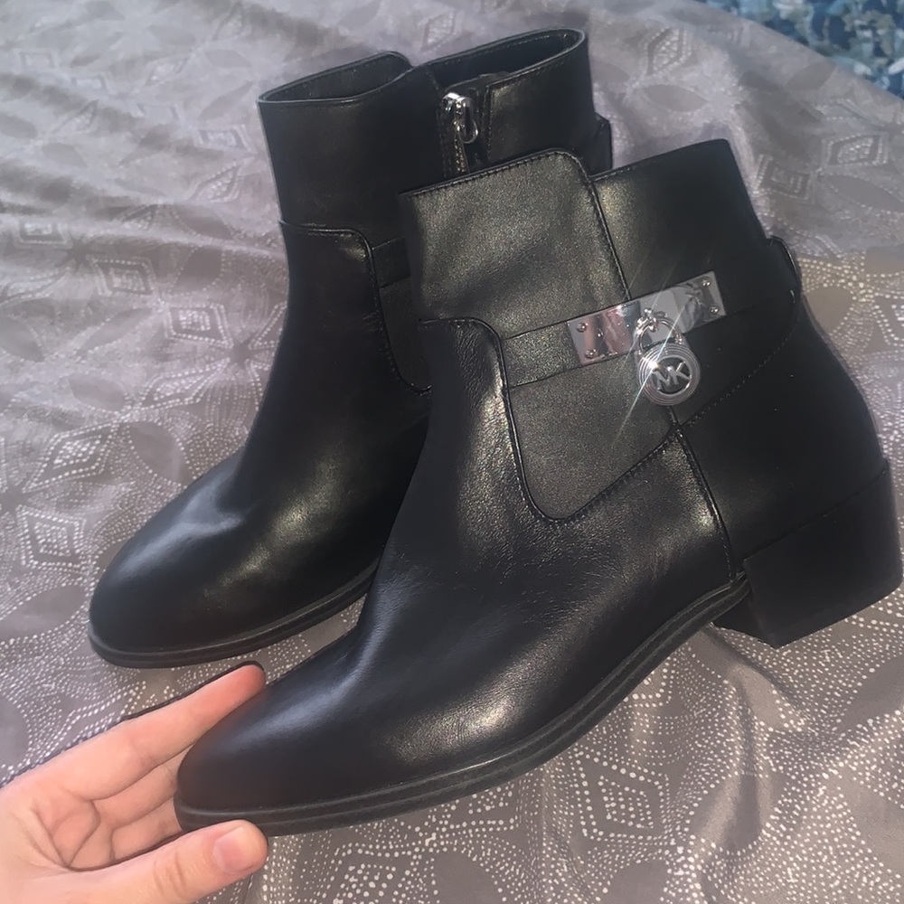 MK Booties - Picture 2 of 8